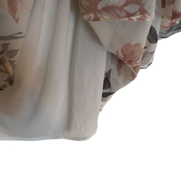 Indulge off the shoulder ruffle sleeves floral medium dress - Picture 4 of 6